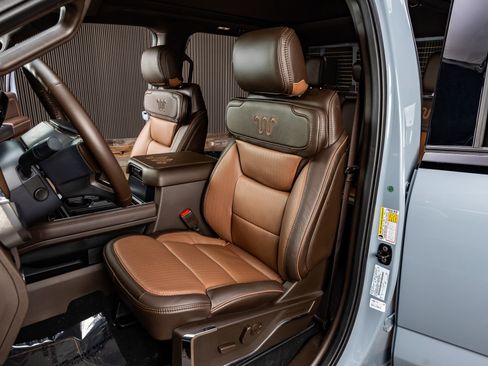 Used 2026 Ford F250 King Ranch w/ Chrome Package image 30