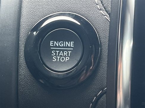 New 2025 Ford Expedition Platinum w/ Stealth Performance Package image 5