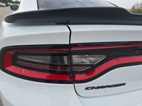 Used 2023 Dodge Charger SXT w/ Blacktop Package image 33