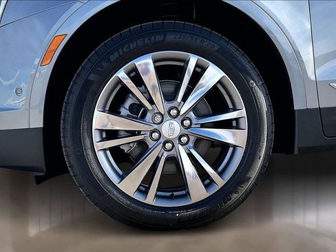 New 2026 Cadillac XT5 Premium Luxury w/ LPO, Floor Liner Package image 12