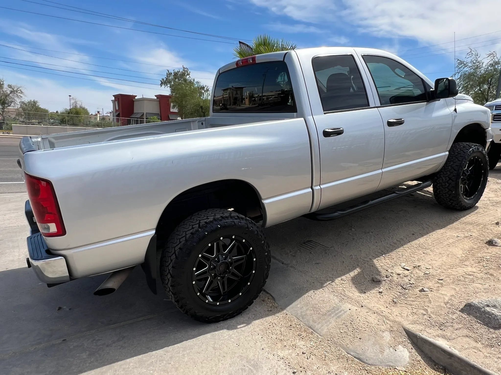 Used 2005 Dodge Ram 2500 Truck SLT AWD/4WD image 7