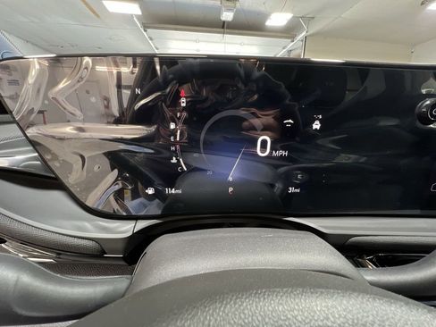 New 2025 Buick Envista Sport Touring w/ Convenience II Package image 12