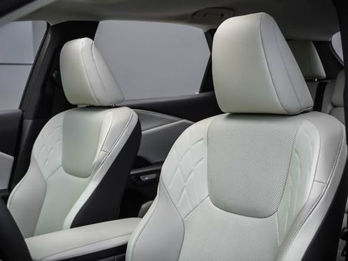 Certified 2023 Lexus RX 350 FWD w/ Cold Area Package image 10