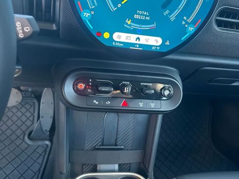 Used 2025 MINI Cooper S FWD image 4