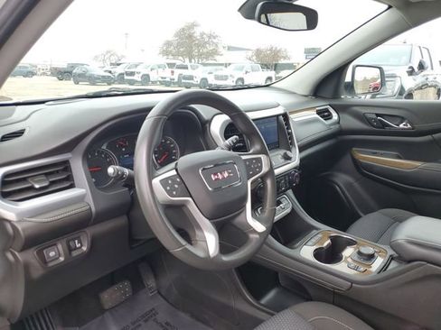 Used 2021 GMC Acadia SLE w/ Driver Convenience Package image 7