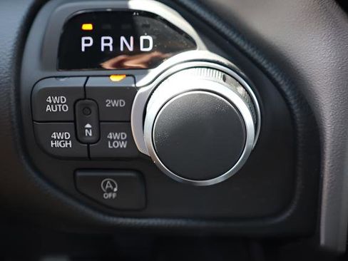 New 2026 RAM 1500 4x4 Crew Cab image 22