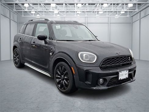 Certified 2023 MINI Cooper Countryman S w/ Signature Upholstery Package image 3
