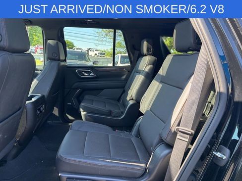 Used 2023 Chevrolet Tahoe High Country AWD/4WD image 12