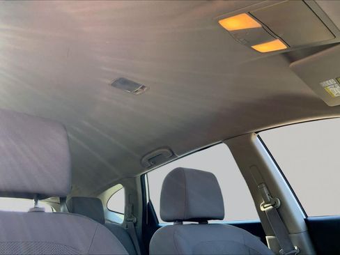 Used 2013 Nissan Rogue S FWD image 13