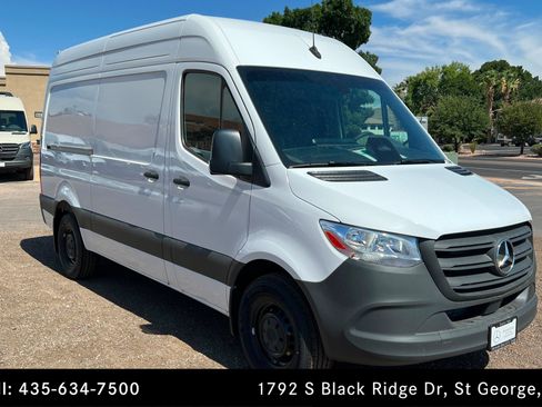 Used 2026 Mercedes-Benz Sprinter 2500 image 7
