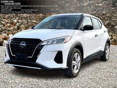 Used 2022 Nissan Kicks S