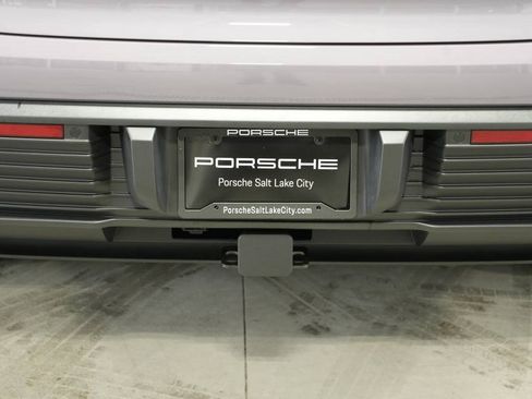 New 2025 Porsche Macan Electric image 36