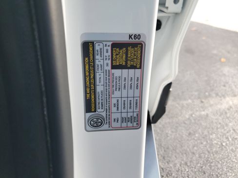 Used 2022 Hyundai Kona Limited image 31