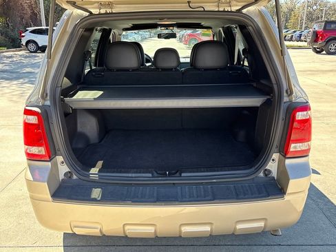 Used 2010 Ford Escape XLT image 30
