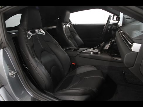 Used 2021 Toyota Supra Premium w/ Driver Assist Package RWD image 17