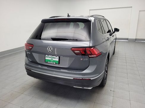 Used 2021 Volkswagen Tiguan SE AWD/4WD image 7