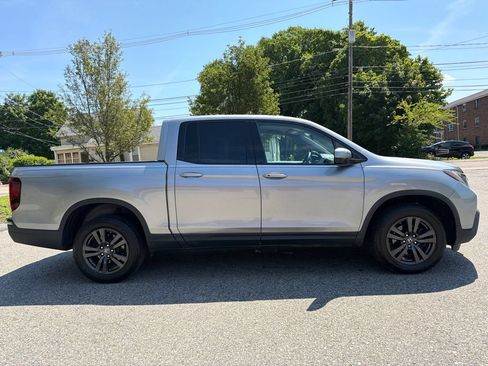 Used 2019 Honda Ridgeline Sport image 7