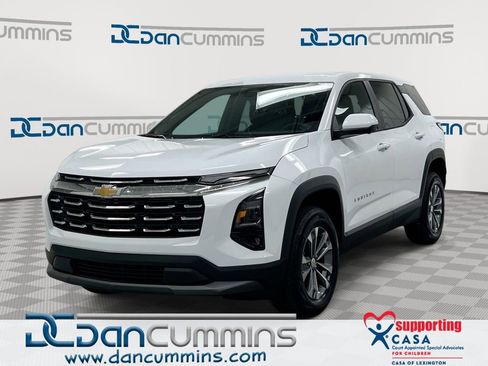 New 2026 Chevrolet Equinox LT w/ Safety and Technology Package AWD/4WD image 1