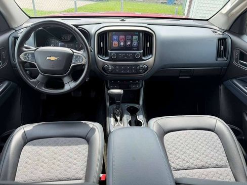 Used 2017 Chevrolet Colorado Z71 RWD image 7