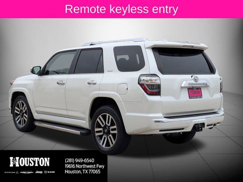 Used 2020 Toyota 4Runner SR5 Premium image 5