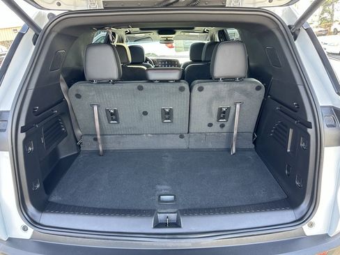 Used 2025 Chevrolet Traverse Z71 w/ Driver Confidence Package image 44