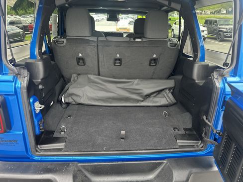 Used 2024 Jeep Wrangler Unlimited Sport AWD/4WD image 5