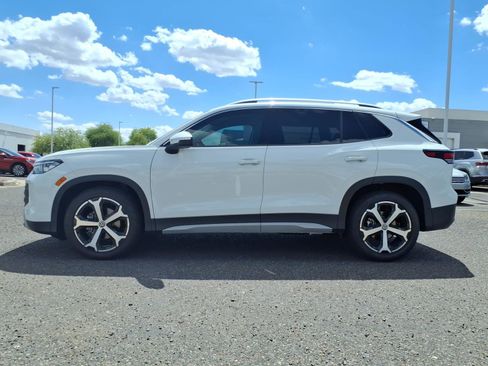 New 2026 Volkswagen Tiguan SE image 4
