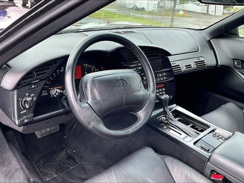 Used 1995 Chevrolet Corvette Convertible RWD image 4