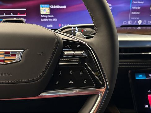 New 2026 Cadillac Escalade Platinum Sport AWD/4WD image 29