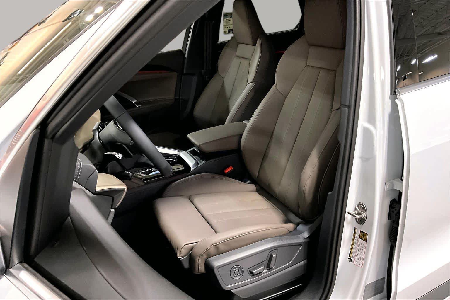 New 2026 Audi Q5 Prestige AWD/4WD image 9