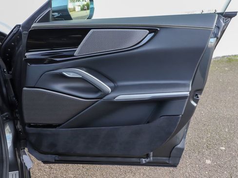 Certified 2025 Ferrari Purosangue image 38