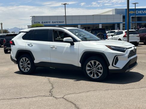 Used 2025 Toyota RAV4 Limited w/ Advanced Technology Package FWD image 7