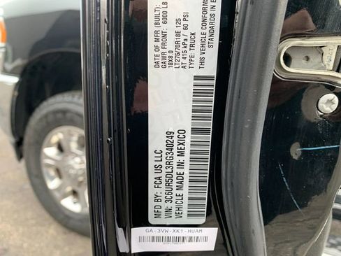 Used 2024 RAM 2500 Big Horn image 33