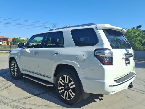Used 2021 Toyota 4Runner Limited RWD image 5