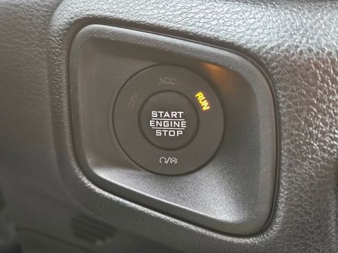 Used 2024 Jeep Wrangler Sport image 23