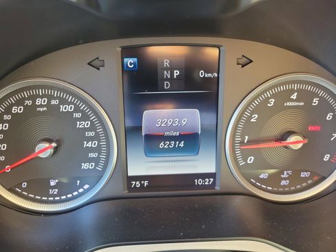 Used 2017 Mercedes-Benz GLC 300 GLC 300 image 27