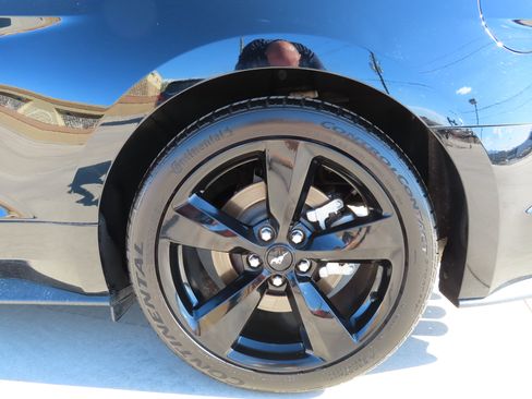 Used 2021 Ford Mustang GT Premium w/ Black Accent Package image 6