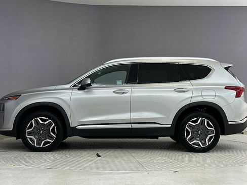 Used 2022 Hyundai Santa Fe Limited AWD/4WD image 2