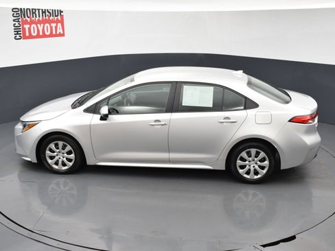 Used 2024 Toyota Corolla LE FWD image 17