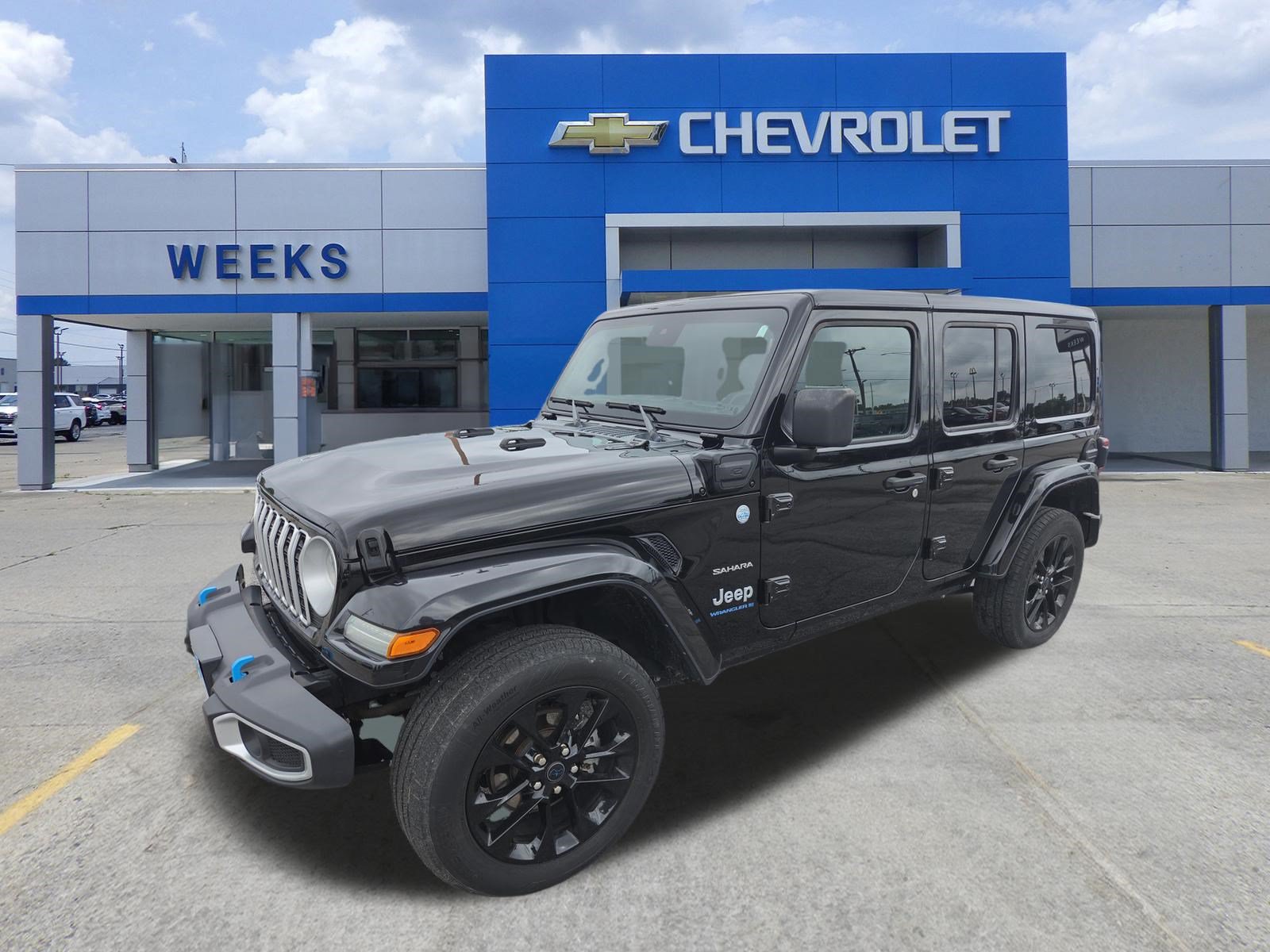 Used 2024 Jeep Wrangler Unlimited Sahara AWD/4WD image 1