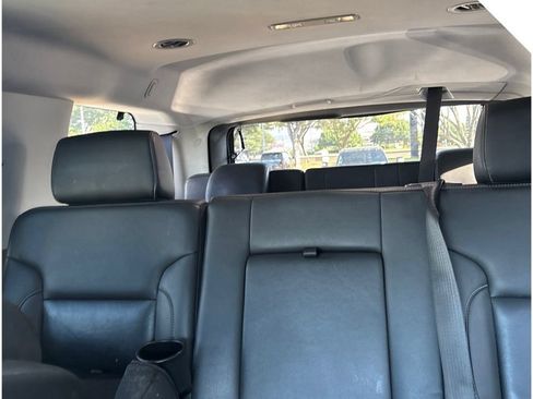 Used 2018 Chevrolet Tahoe LT RWD image 17