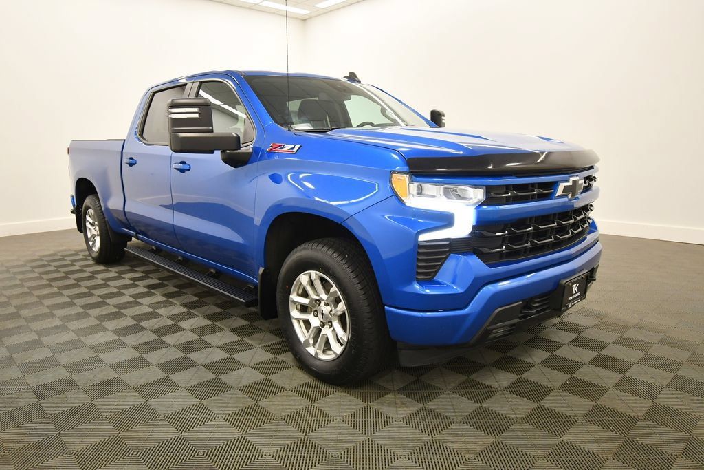 Used 2022 Chevrolet Silverado 1500 RST w/ Z71 Off-Road Package AWD/4WD image 10