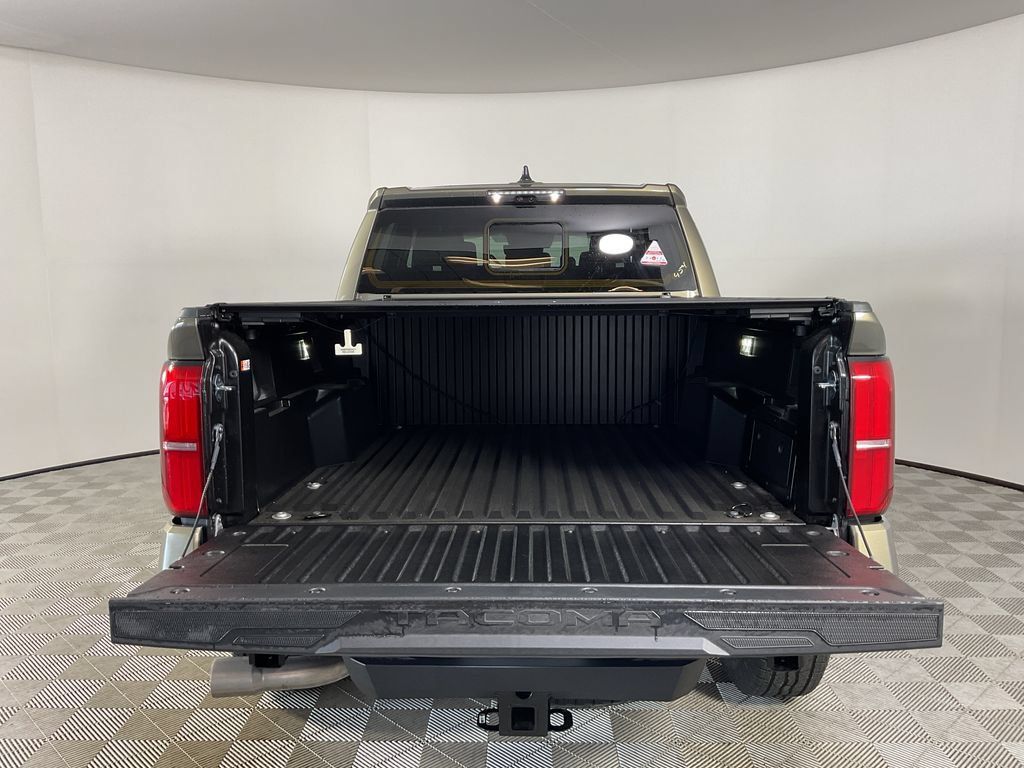New 2026 Toyota Tacoma TRD Off-Road w/ TRD Off Road Premium Package AWD/4WD image 20
