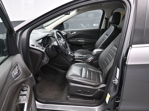 Used 2014 Ford Escape Titanium image 9