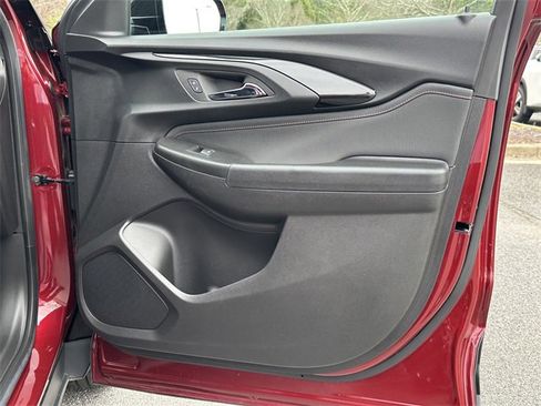 Used 2023 Chevrolet TrailBlazer RS w/ Convenience Package image 15