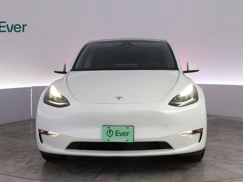 Used 2023 Tesla Model Y Long Range AWD/4WD image 12