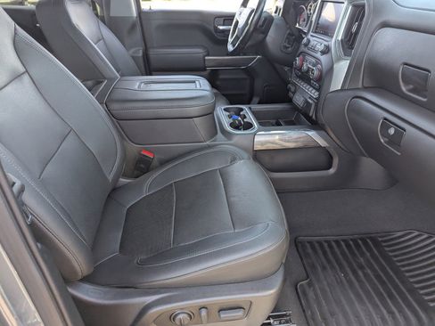 Certified 2021 Chevrolet Silverado 1500 LTZ w/ Z71 Off-Road Package image 12