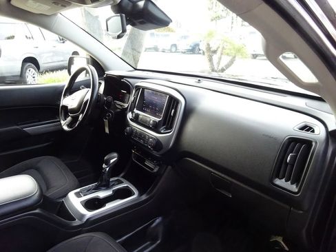 Certified 2022 Chevrolet Colorado LT w/ Fleet Safety Package image 18