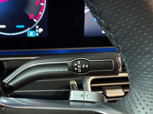 New 2026 Mercedes-Benz GLS 580 4MATIC image 15