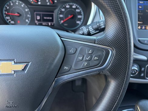 Certified 2024 Chevrolet Equinox LS FWD image 26